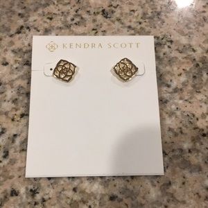 Kendra Scott Dira Gold Earrings